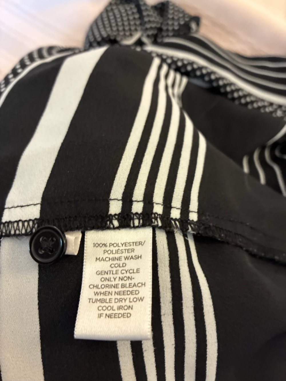 Ann Taylor Loft Striped Black and White Women's Blouse - Picture 6 of 6